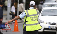 3 bin trafik polisi sokağa çıkıyor