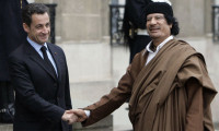 Sarkozy paramızı aldı, borcunu bombalarla ödedi