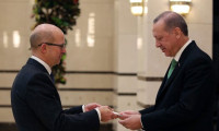 İngiliz Büyükelçi: Türkiye'den ders alıyoruz