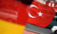 Almanların %5'i Türkiye'yi güvenilir ortak görüyor