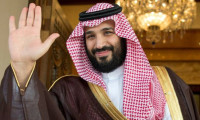 İran Dışişleri'nden Suudi prense ağır sözler