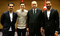Erdoğan'a Londra'da sürpriz ziyaret