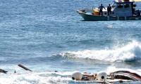 Tunus'ta kaçak göçmen teknesi battı: 35 ölü