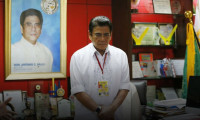 Filipinler'de belediye başkanını sniperla vurdular