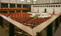 Meclis 600 milletvekiline göre düzenleniyor