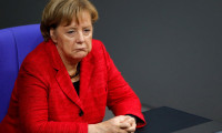 Merkel: NSU dosyası benim için kapanmadı
