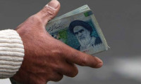 İran'da Merkez Bankası başkanı değişiyor