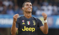 Ronaldo Juventus'taki ilk maçında tarihe geçti!