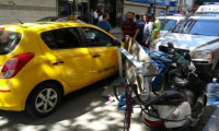 Bonzai içen taksici kaza yaptı