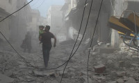 AB İdlib'e hava saldırıları konusunda uyardı