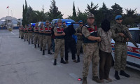 9 terörist Suriye'de yakalanarak Türkiye'ye getirildi