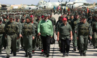 Ordu ve kiliseden Maduro'ya destek