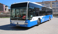 Borcunu ödeyemeyen AK Partili Elazığ belediyesinin otobüsü bağlandı