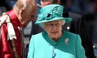 Kraliçe'nin 775 odalı Buckingham Sarayı'nda kaç odası var?