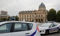 Paris Emniyet Müdürlüğü'nde bıçaklı saldırı: 4 polis hayatını kaybetti