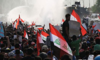 İran, Iraklıların ülkeye girişini askıya alıyor