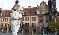 Dresden'deki müze soygunu: Hırsızlar baltayla camları kırmış