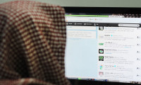 Suudi Arabistan muhalifleri izlemek için 2 Twitter çalışanını işe almış