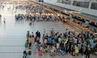 Antalya'ya hava yoluyla gelen turist sayısı 15 milyonu aştı