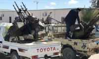 Libya'da UMH güçleri Hafter mevzilerine saldırı başlattı