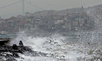 Kuzey Ege ve Güney Marmara'daki adalara deniz ulaşımı sağlanamıyor
