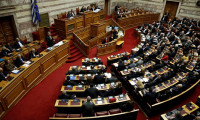 Yunan Parlamentosunda İslam tartışması