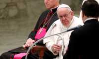 Papa'ya milyon dolarlık bağış teklifi