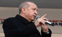 Erdoğan, konuşmasını bölen kadına kızdı