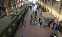 Pakistan-Hindistan arasında tren seferleri yeniden başlıyor