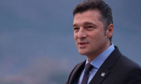 Erdek Belediye Başkanı Hüseyin Sarı görevden alındı