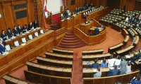 Japonya'da 920 milyar dolarlık bütçeye parlamento onayı