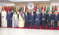 Katar Emiri'nden Arap Birliği Zirvesi'nde Türkiye resti
