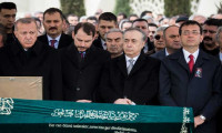 Erdoğan ve İmamoğlu, Atalay Şahinoğlu'nun cenazesinde beraber saf tuttu