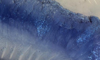 NASA, Mars'taki oyukların fotoğrafını paylaştı