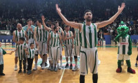 Bursaspor Basketbol'un Manisa'da şampiyonluk coşkusu
