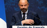 Fransa Başbakanı'ndan vergi indirimi sinyali
