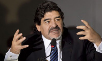 5 milyon euro borcunu ödemeyen Maradona tutuklandı