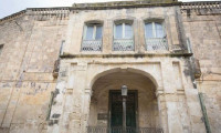 Kraliçe'nin Malta'daki eski villası 6 milyon euro'ya satışa çıkarıldı