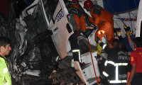 Kırıkkale'de feci kaza: 2 ölü 16 yaralı