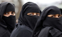 Hollanda'da burka yasağı yürürlükte