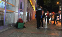 Bursa'da Valilik binası önünde şüpheli çanta paniği