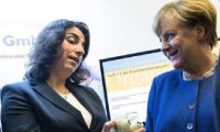 Türk yapay kalp cerrahına Almanya'da yılın hekimi ödülü