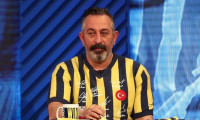 Cem Yılmaz’dan Fenerbahçe'ye destek