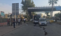 Polis servis aracına bombalı saldırı