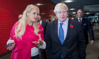 Boris Johnson'u zora sokacak parasal ilişki