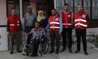 Kızılay'dan engellilere tekerlekli sandalye yardımı 