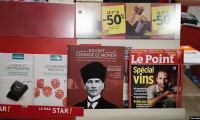 Fransa'da Atatürk kapaklı dergi yok satıyor