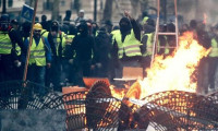 Fransa'da grevlerin maliyeti 1 milyar euro