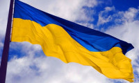Ukrayna İran'a uçuşları durdurdu