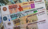 Rus rublesi düşüşe geçti       